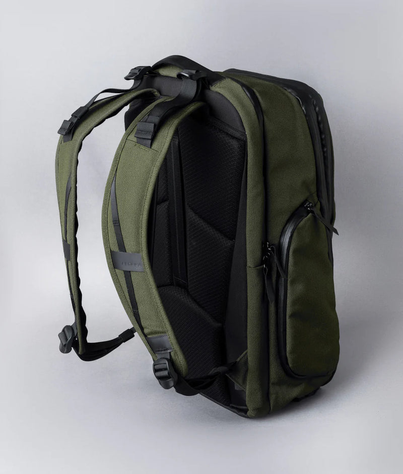 ALPAKA Elements Travel Backpack 旅行背囊 600D